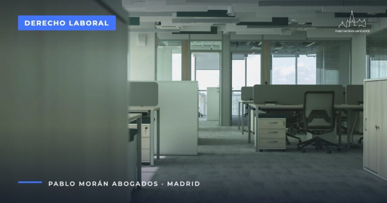Oficina diáfana con puestos de trabajo: contrato temporal en fraude de ley y paso a indefinido, abogado laboral en Madrid