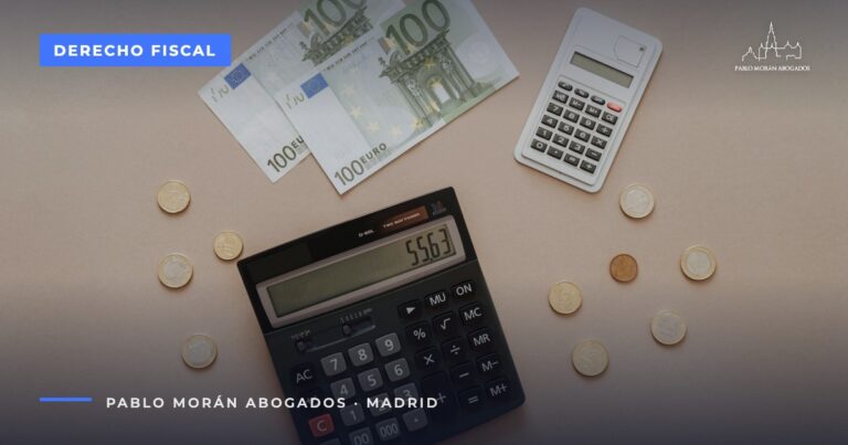 Calculadora, billetes y monedas: qué hacer ante una paralela de Hacienda en Madrid