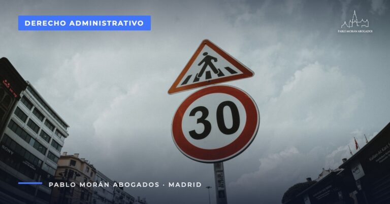Señal de límite de velocidad a 30 km/h: cómo recurrir una multa de tráfico, abogado en Madrid